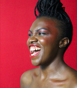 LA VIE EN ROUGE